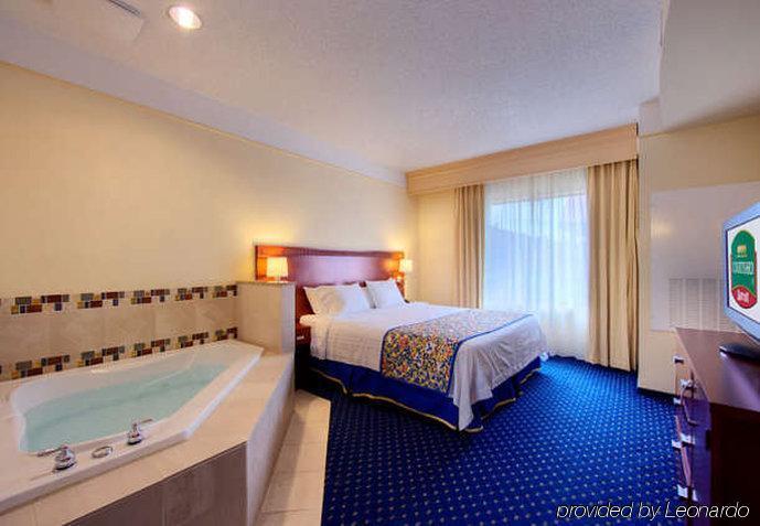 Courtyard By Marriott Anniston Oxford Hotel Room photo